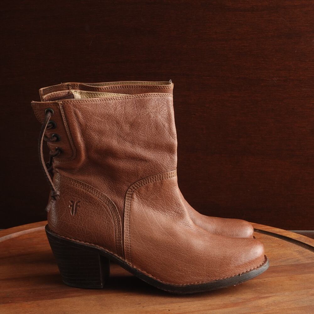 Frye Boots Womens SZ 6.5 B Brown Carmen Back Lace Short Western Coastal Cowgirl